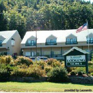 Attitash Motel & Suites Бартлет Екстериор снимка
